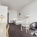 Osterso Hotel *